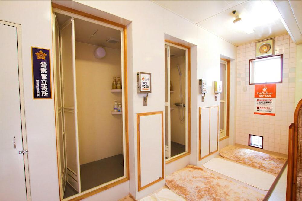 Capsule Inn Osaka - Caters To Men Экстерьер фото
