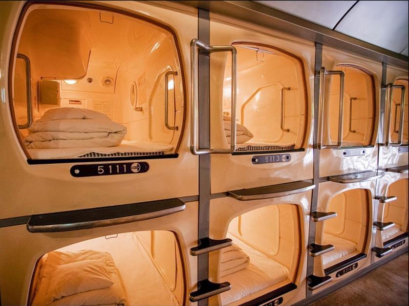 Capsule Inn Osaka - Caters To Men Экстерьер фото