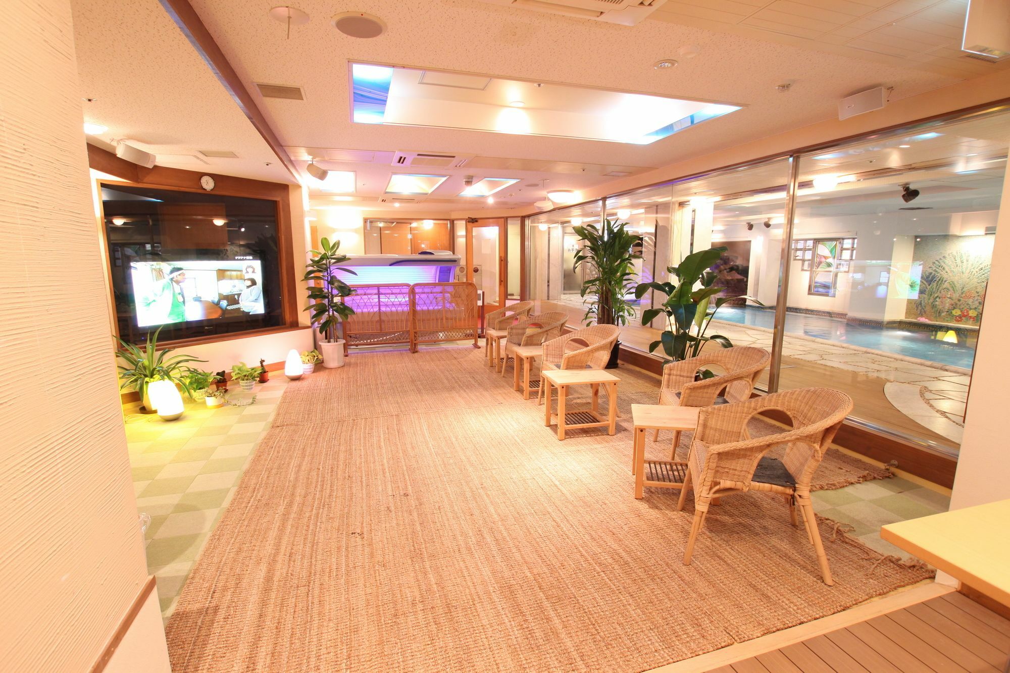 Capsule Inn Osaka - Caters To Men Экстерьер фото